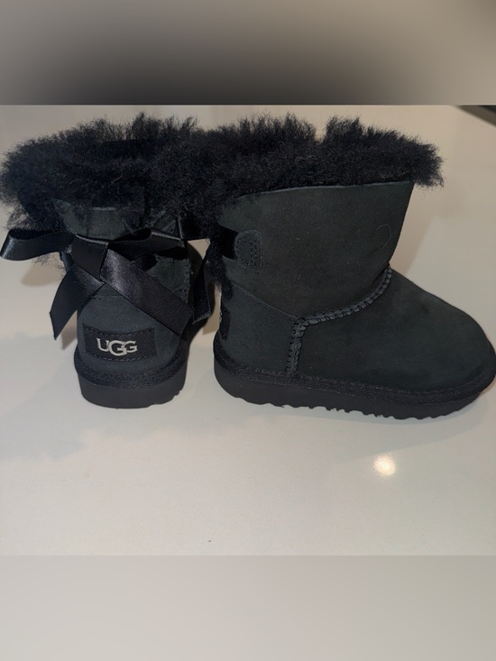 UGG Other - Ugg Mini Bailey Bow II